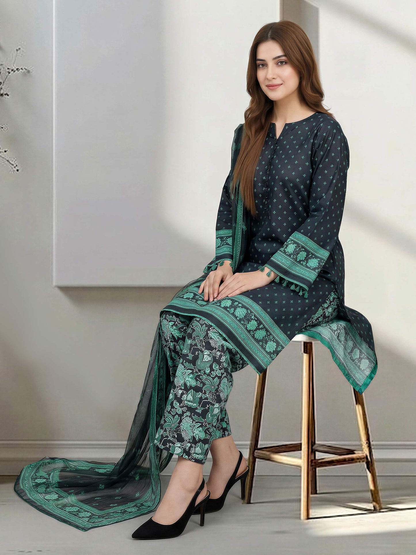 3 Piece Lawn Suit (Unstitched)