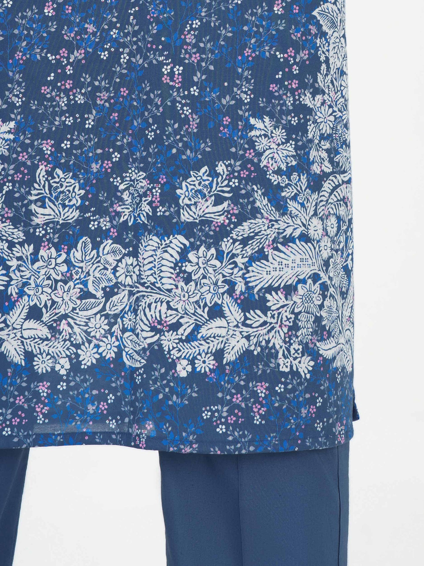 3 Piece Lawn Suit- Printed (Unstitched